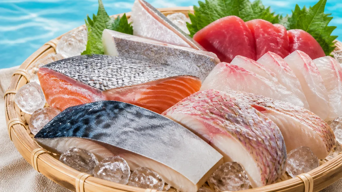 魚の皮に含まれる栄養素は6種類以上|身より多い成分もあるの解説画像