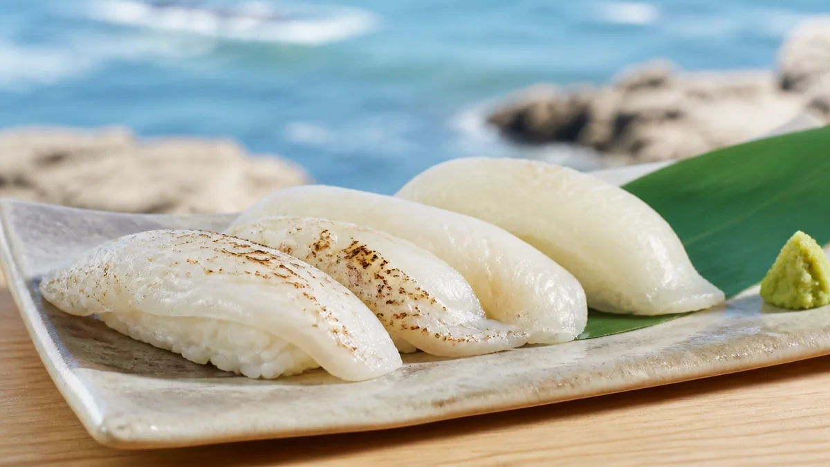 回転寿司の縁側に使われている魚は何なのかの解説画像