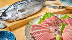 ヤイトガツオの正体は「スマ」｜全身トロと呼ばれる高級魚の見分け方・旬・食べ方を丸ごと解説のアイキャッチ画像
